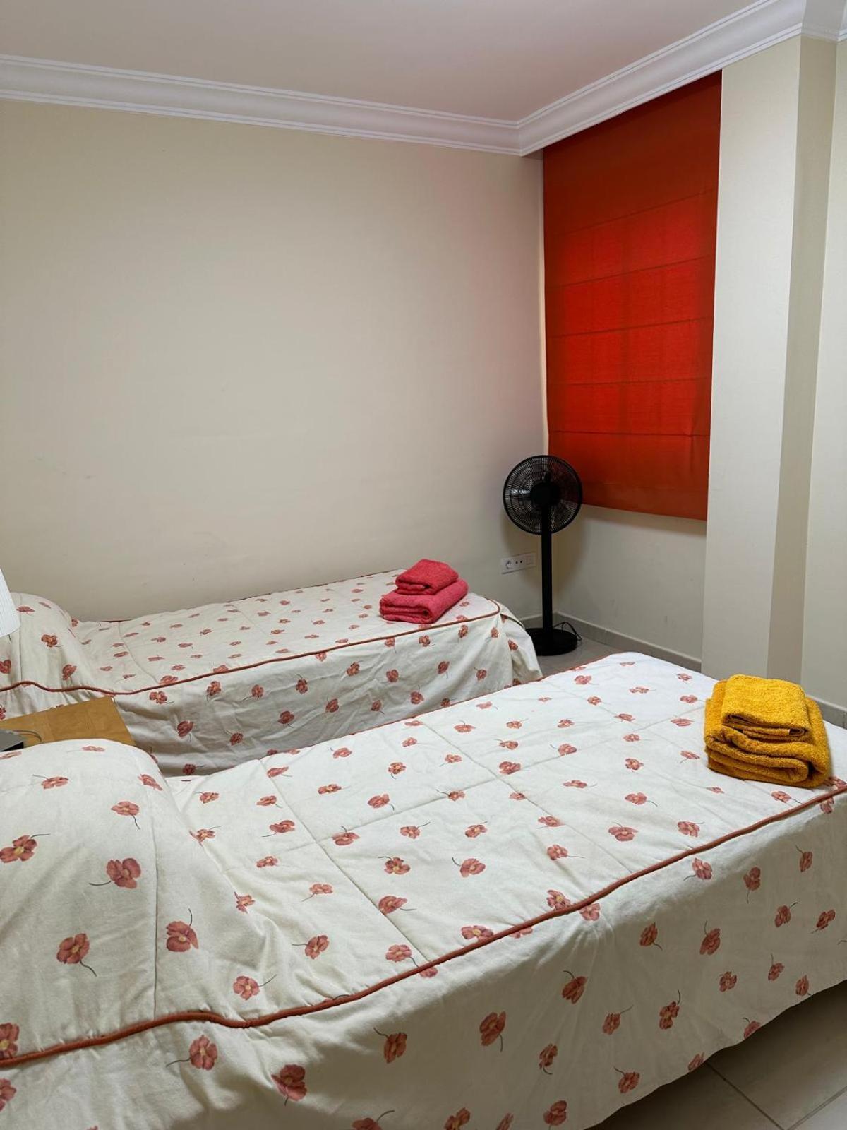 33 Pleasures Del Duque Apartment Costa Adeje  Eksteriør bilde
